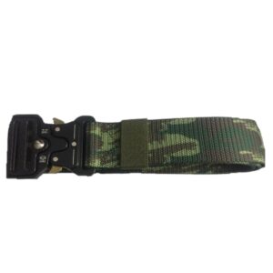 Military camouflage belt with metallic closure.